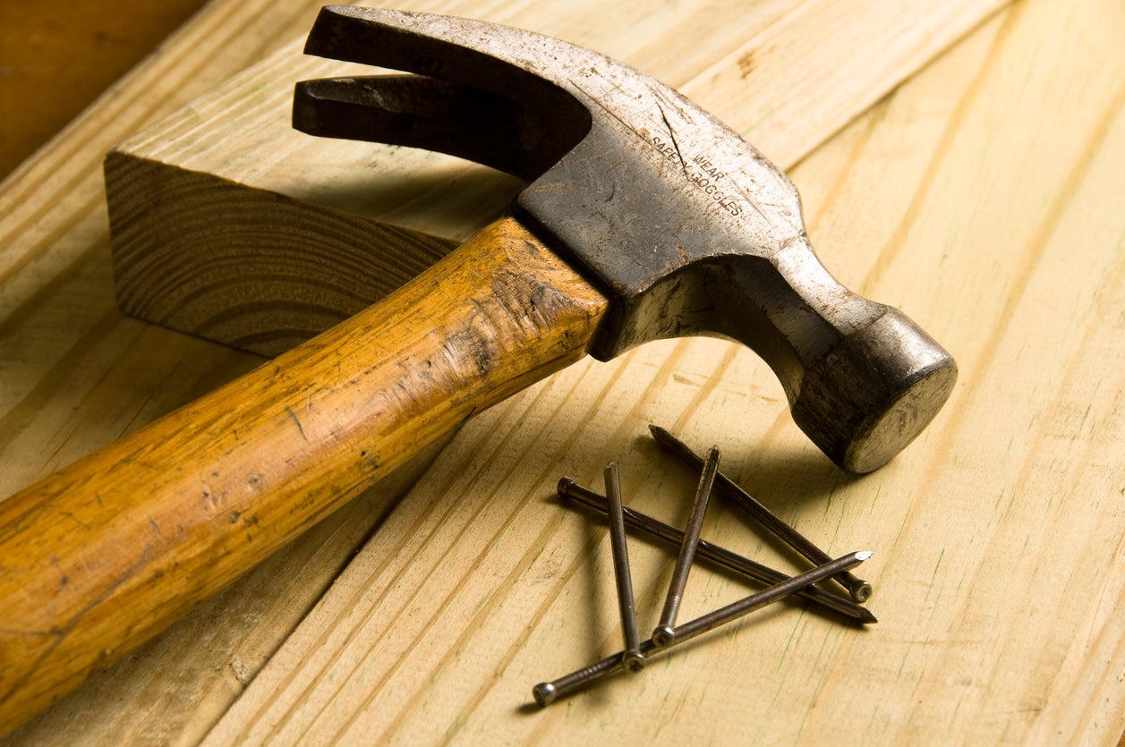 5 Essential Tools Every Beginner Carpenter Needs